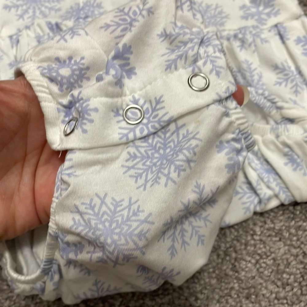 Kate Quinn Snowflake Peter Pan Bubble